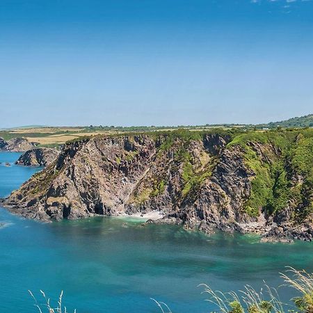 Llanllawer Fishguard Bay Resort מראה חיצוני תמונה