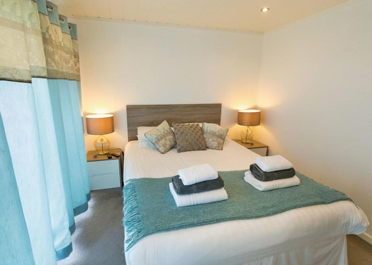 Llanllawer Fishguard Bay Resort מראה חיצוני תמונה